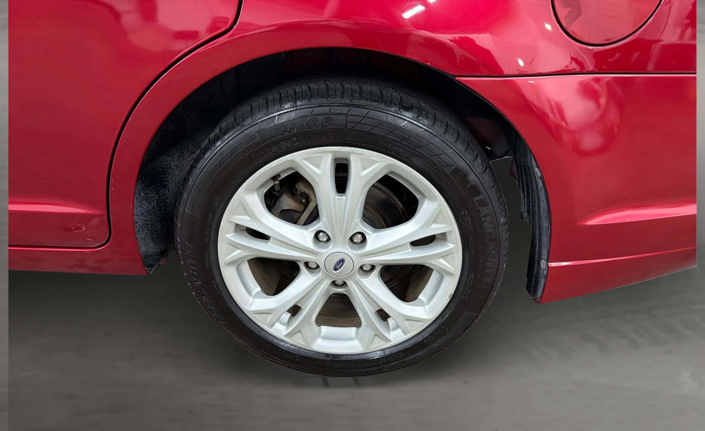 Used 2012 Ford Fusion SE FWD image 15