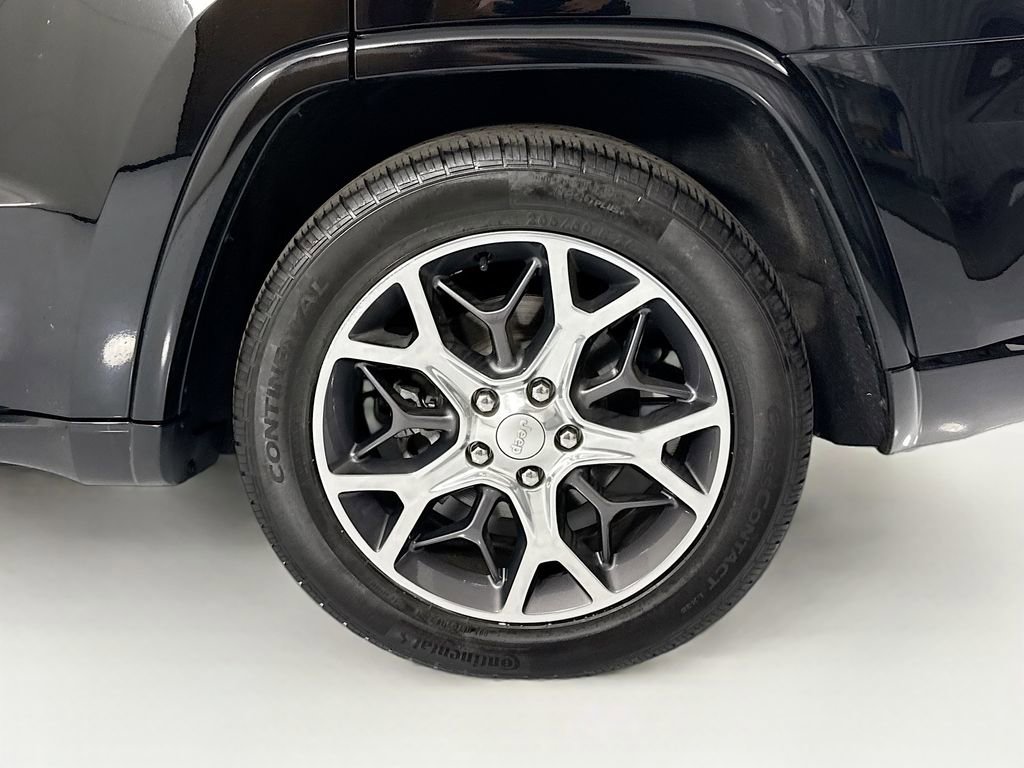 Used 2020 Jeep Grand Cherokee Overland image 31