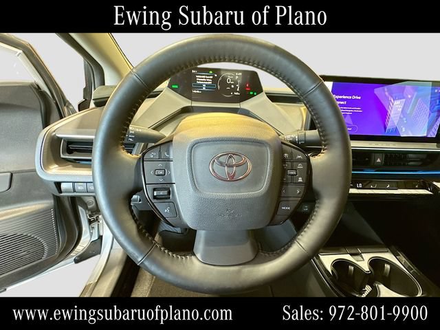 Used 2024 Toyota Prius XLE FWD image 11