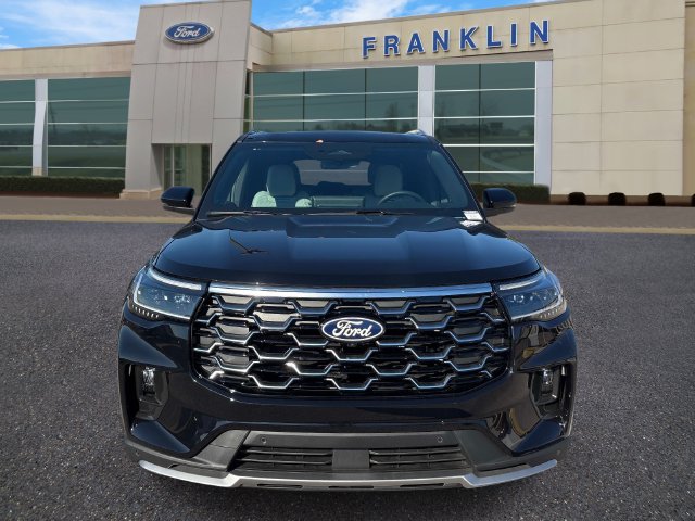 New 2027 Ford Explorer Platinum w/ 3.0L Ultimate Package AWD/4WD image 2