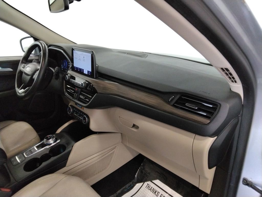 Used 2020 Ford Escape Titanium image 45