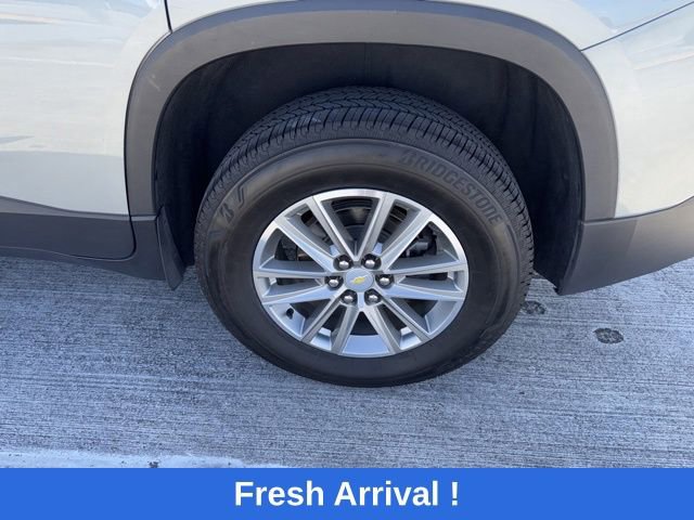 Used 2023 Chevrolet Traverse LT image 18