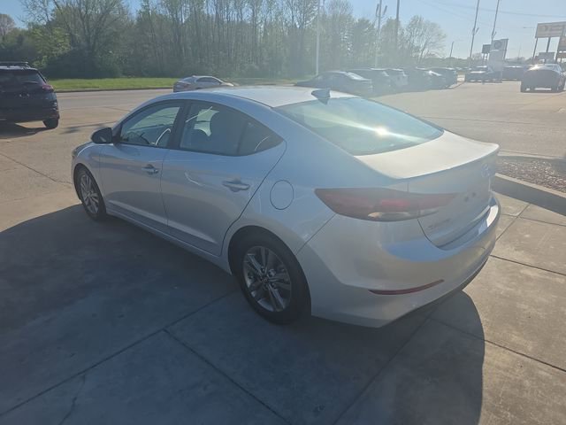 Used 2018 Hyundai Elantra SEL image 3