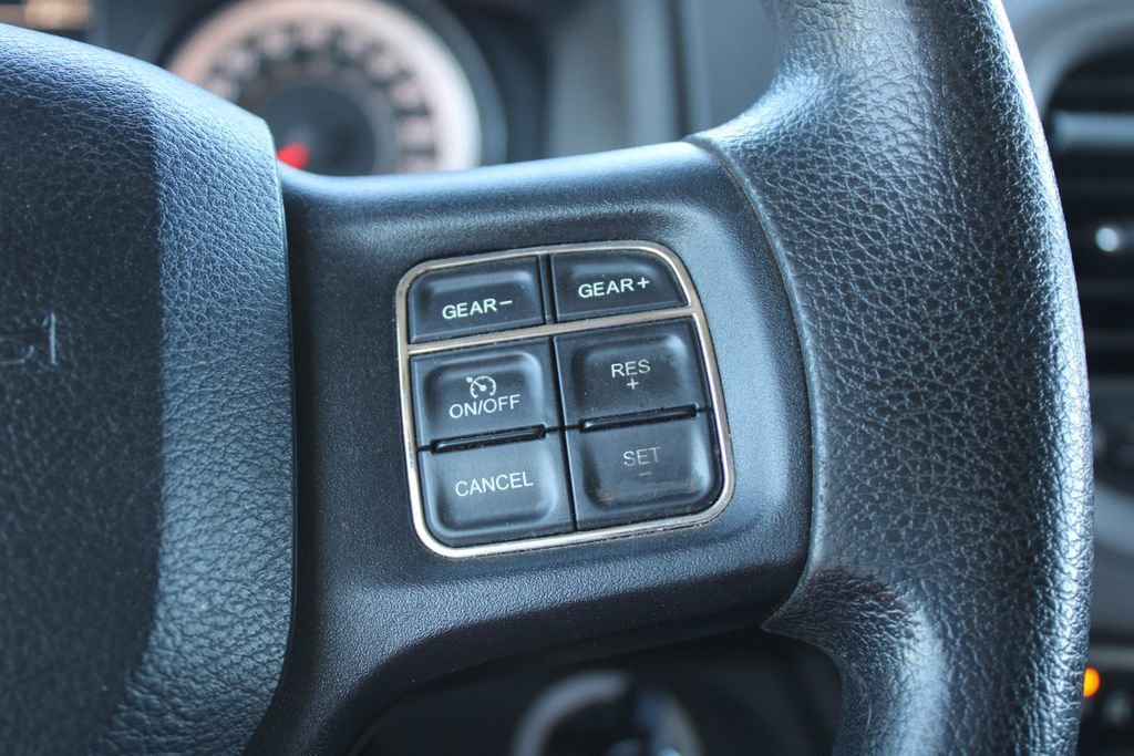 Used 2017 RAM 1500 Express AWD/4WD image 15