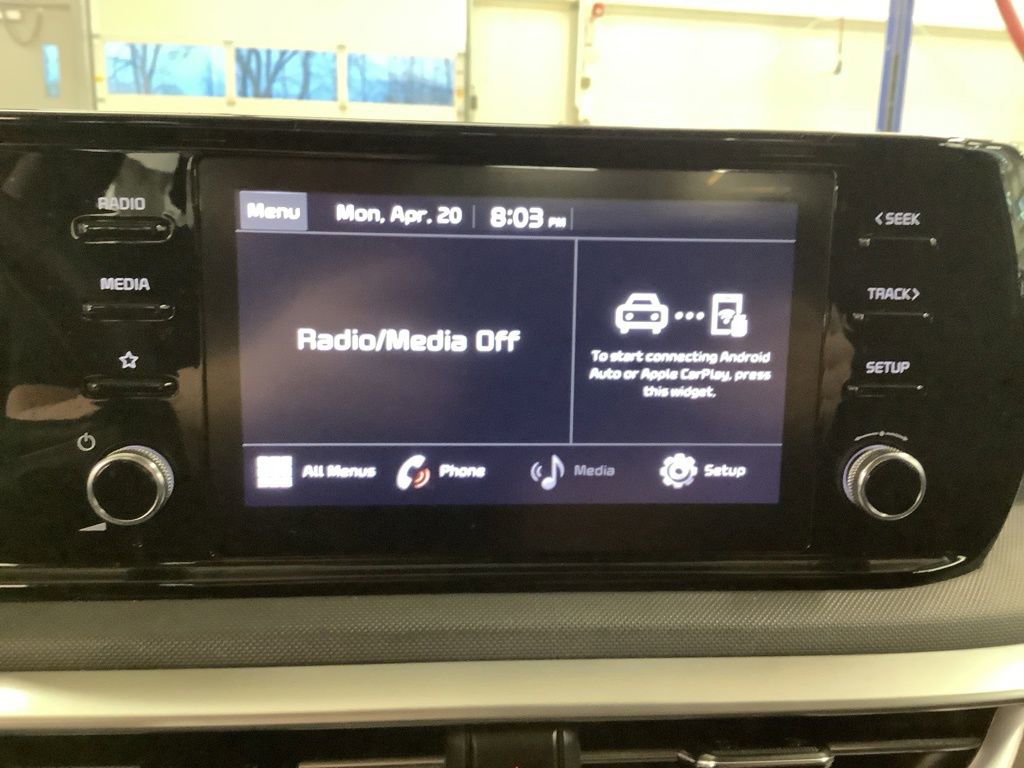 Used 2022 Kia K5 LXS image 8