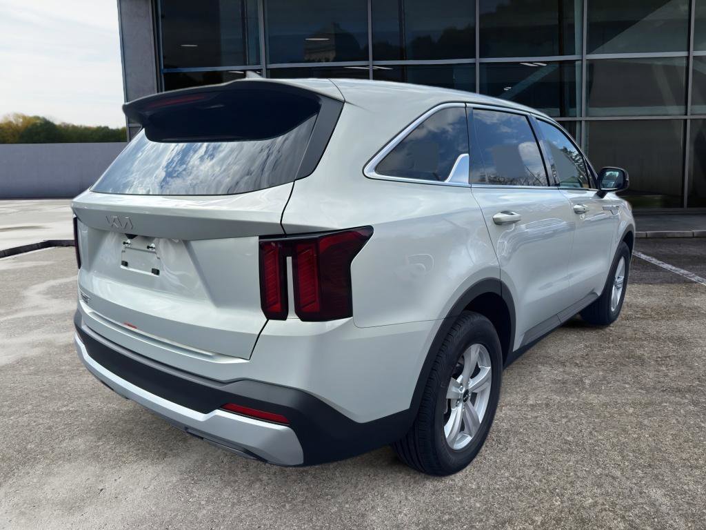 New 2026 Kia Sorento LX image 5