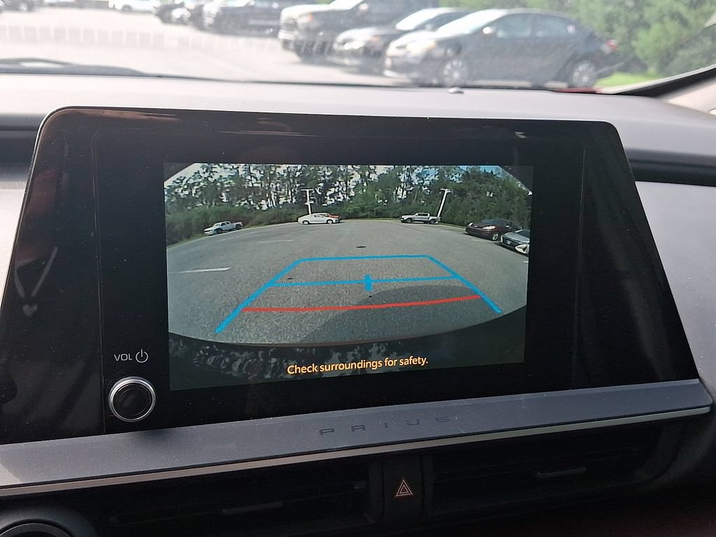 Certified 2026 Toyota Prius Plug-In Hybrid FWD image 17