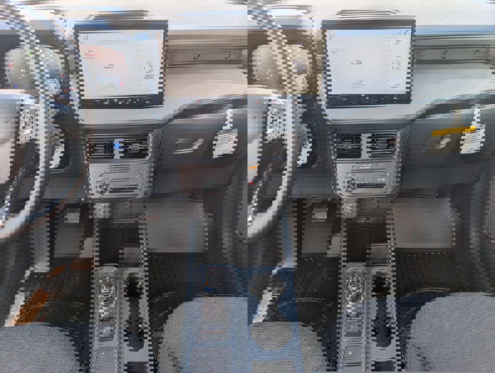 New 2026 Ford Maverick XL w/ Equipment Group 101A image 7