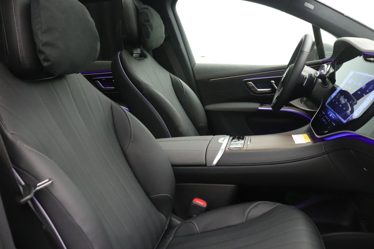 New 2026 Mercedes-Benz EQS 400 4MATIC SUV image 9
