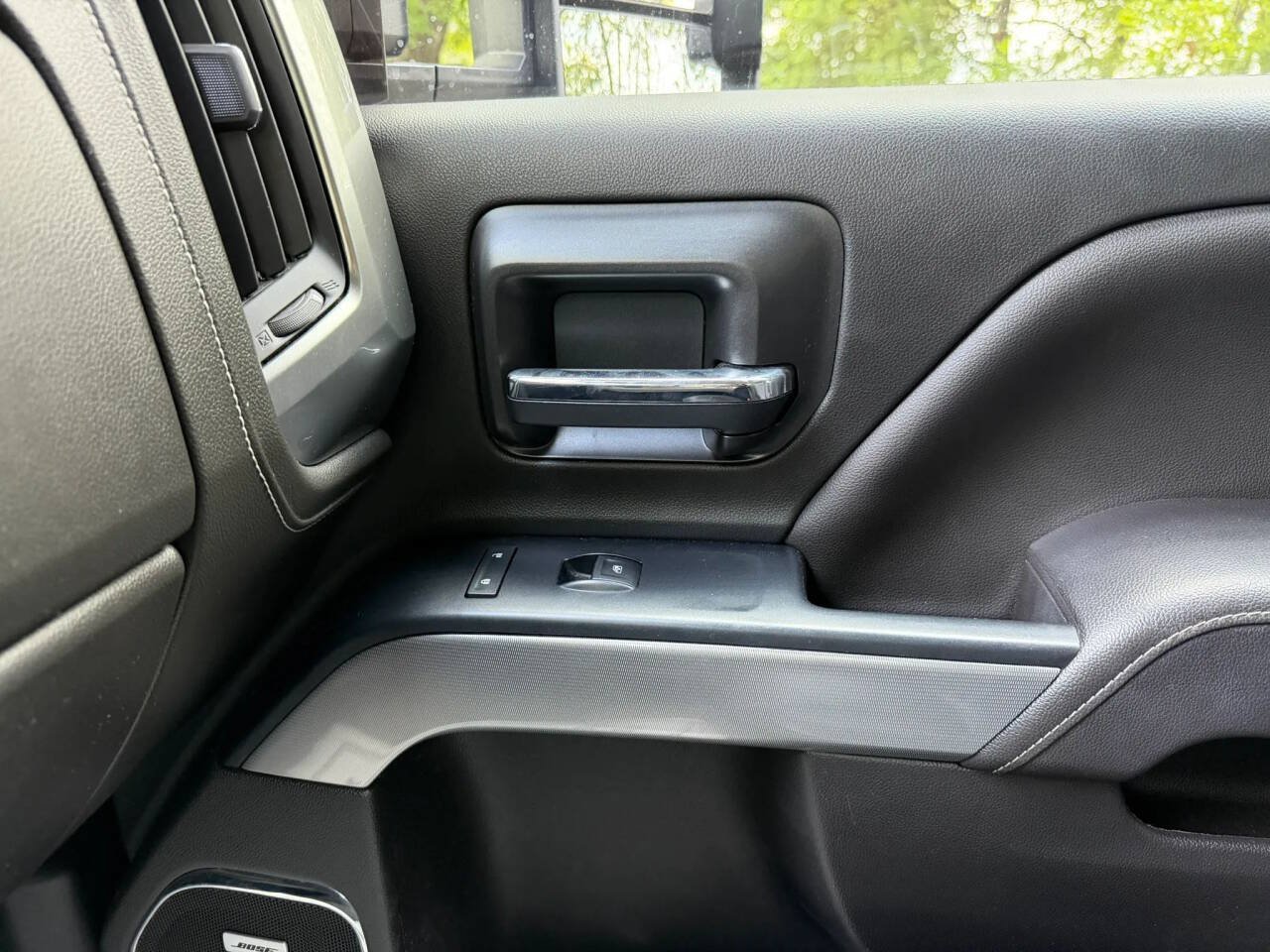 Used 2017 Chevrolet Silverado 2500 LTZ w/ Duramax Plus Package AWD/4WD image 46