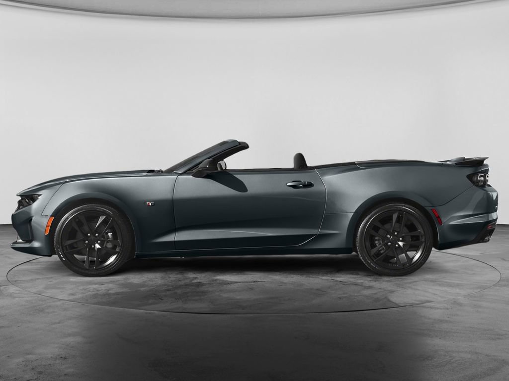 Used 2023 Chevrolet Camaro LT RWD image 3