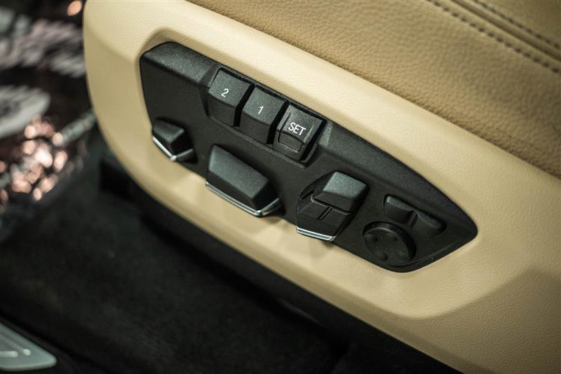 Used 2017 BMW X5 xDrive35i AWD/4WD image 17