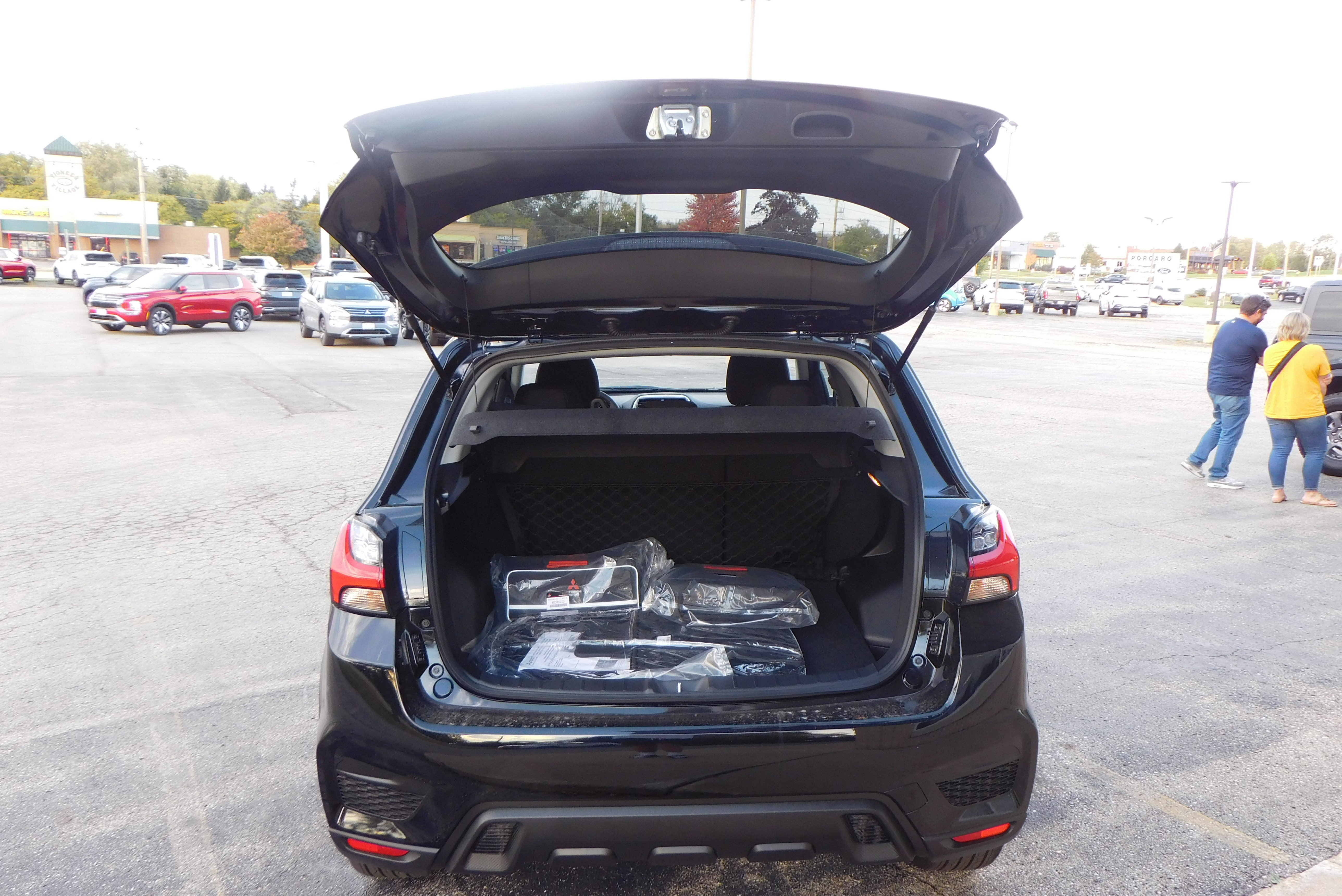 New 2025 Mitsubishi Outlander Sport LE image 16