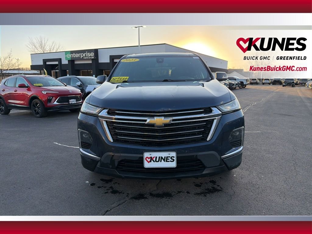 Used 2023 Chevrolet Traverse LT image 8