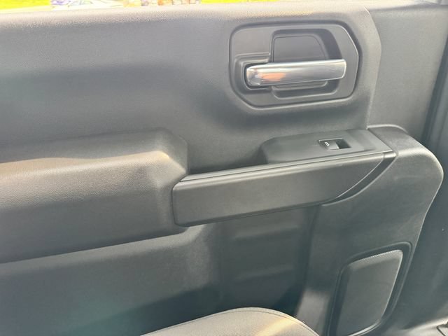 Used 2022 Chevrolet Silverado 2500 Custom w/ Custom Convenience Package AWD/4WD image 28