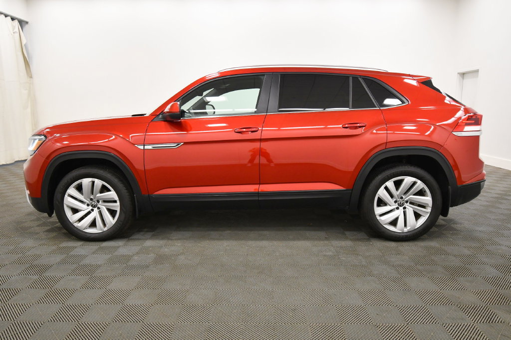 Used 2023 Volkswagen Atlas Cross Sport SE AWD/4WD image 4