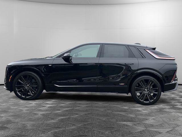 New 2026 Cadillac Lyriq V AWD/4WD image 2