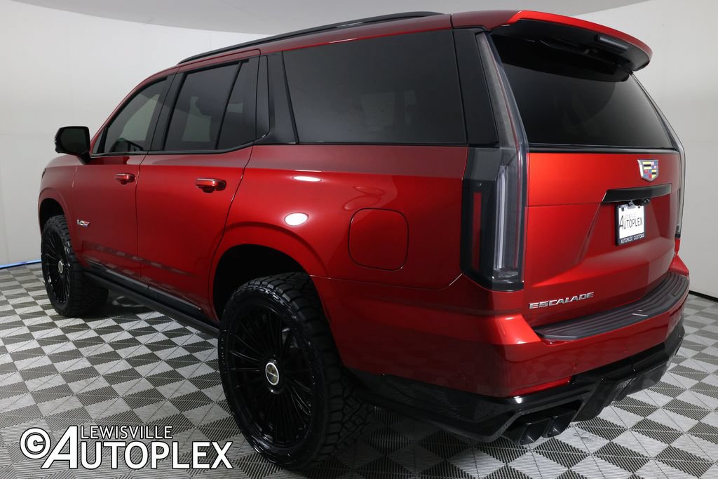 Used 2026 Cadillac Escalade V AWD/4WD image 7
