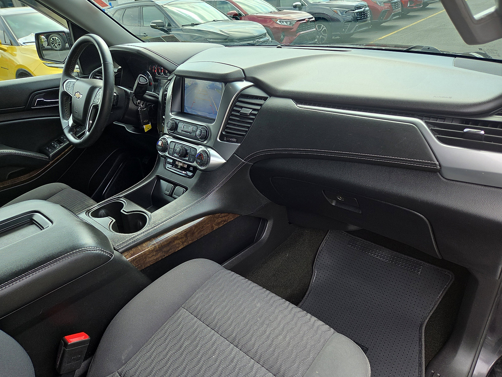 Used 2017 Chevrolet Tahoe LS w/ Enhanced Driver Alert Package image 18