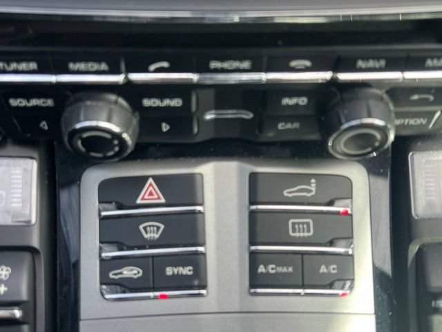 Used 2016 Porsche Panamera Edition RWD image 19