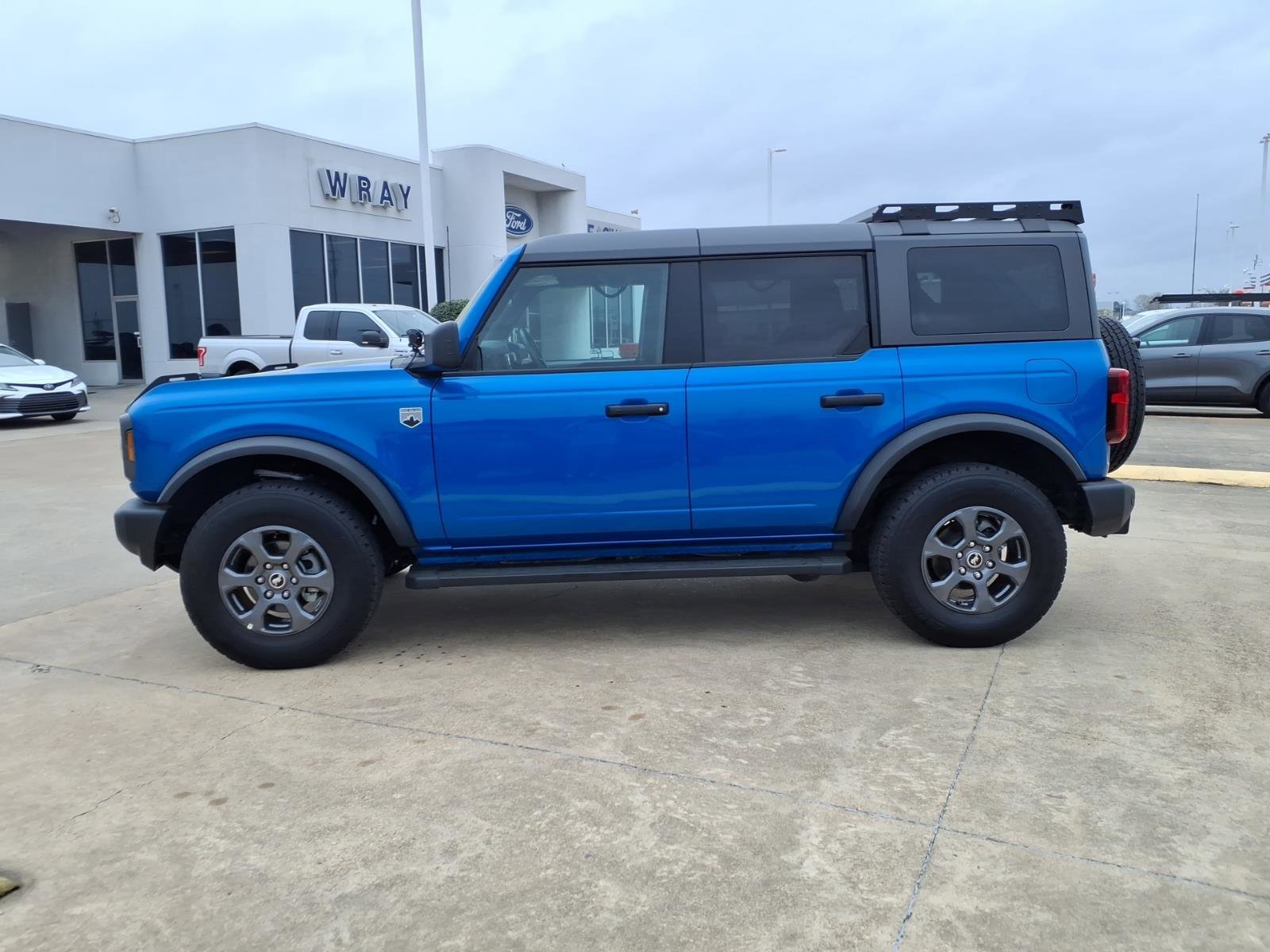 Used 2024 Ford Bronco Big Bend image 2