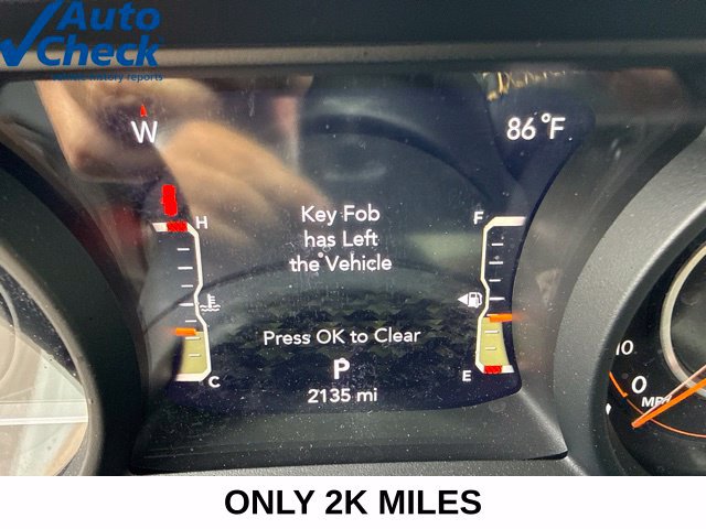 Used 2024 Jeep Wrangler Unlimited Sahara AWD/4WD image 12