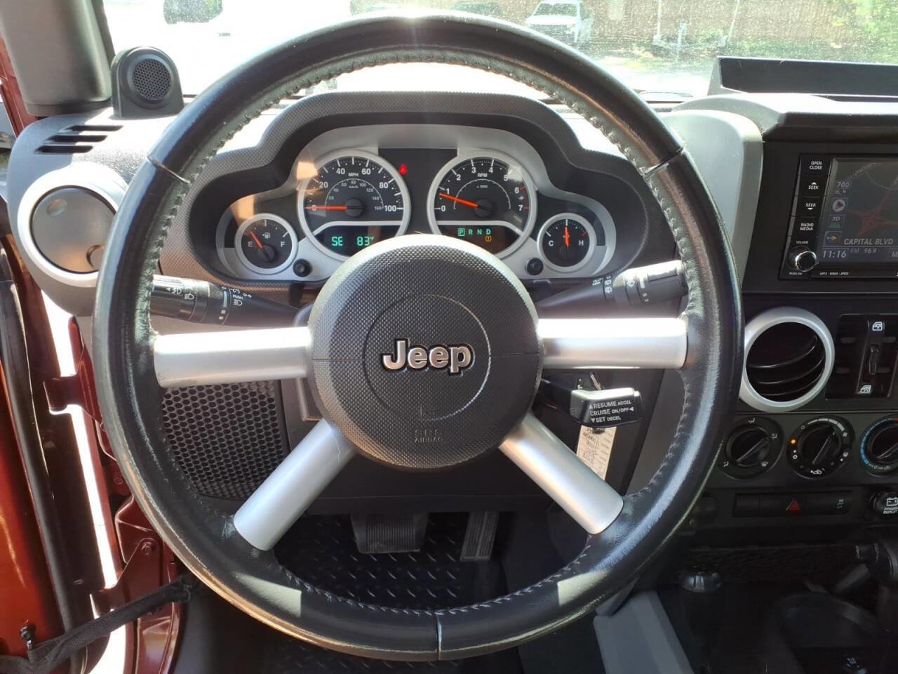 Used 2010 Jeep Wrangler Unlimited Sahara w/ Dual Top Group AWD/4WD image 20