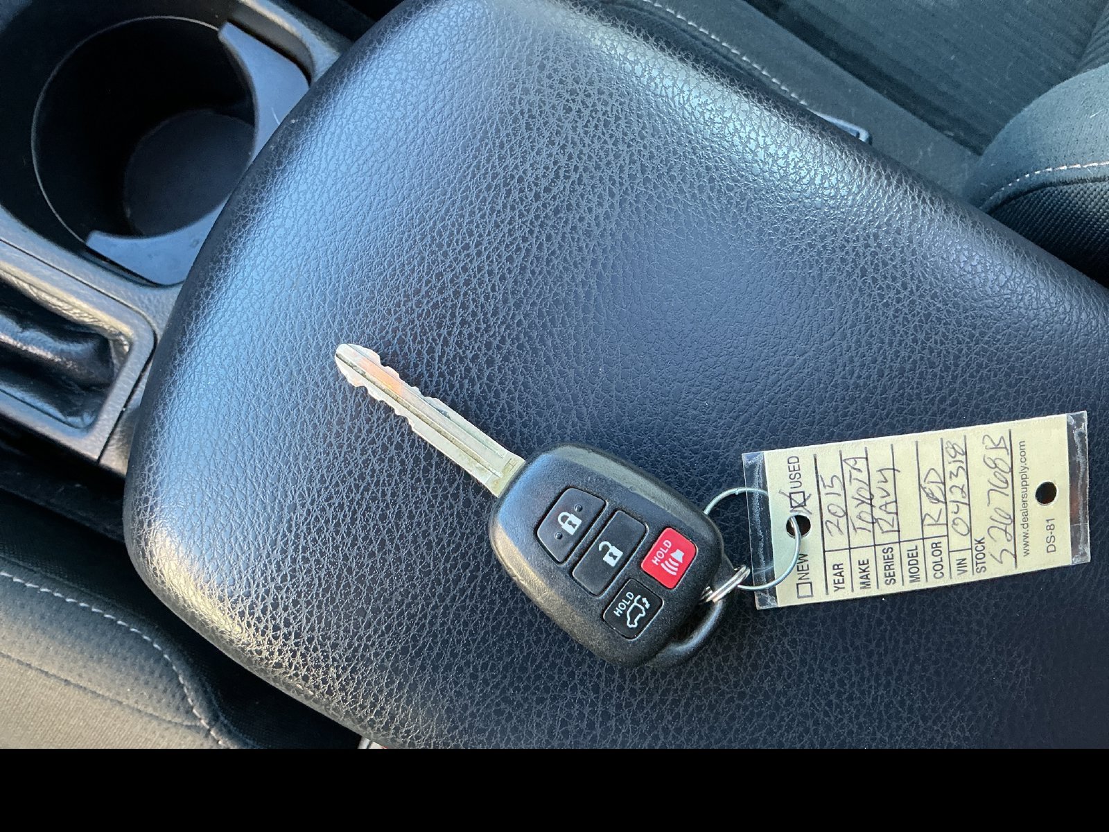 Used 2015 Toyota RAV4 XLE AWD/4WD image 29