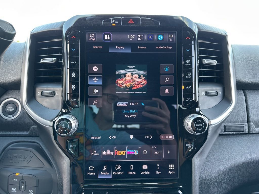 Used 2025 RAM 2500 Big Horn image 32