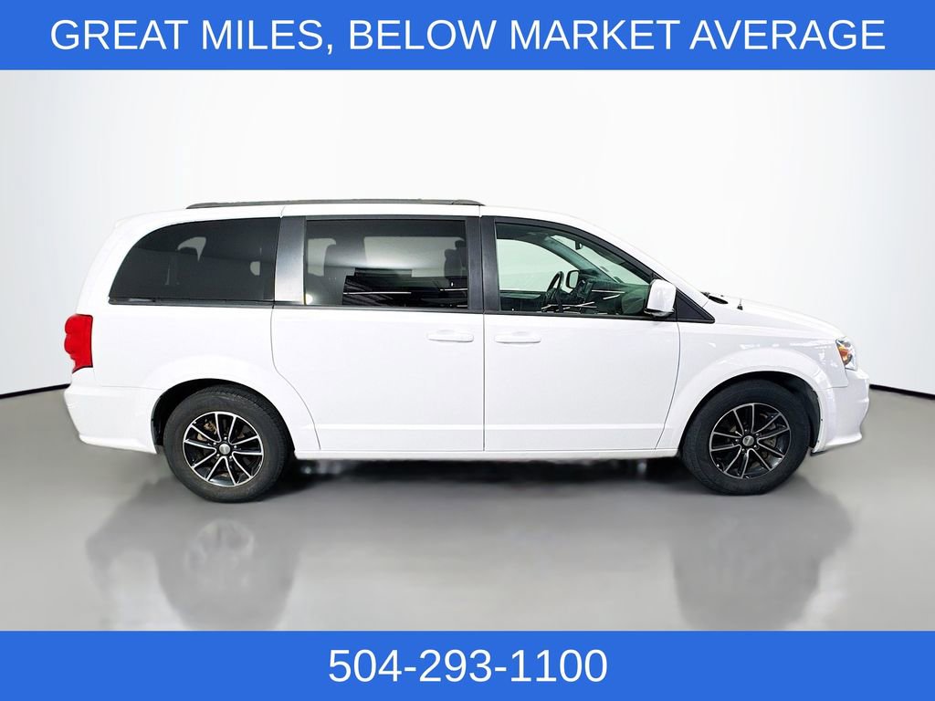 Used 2018 Dodge Grand Caravan GT image 4