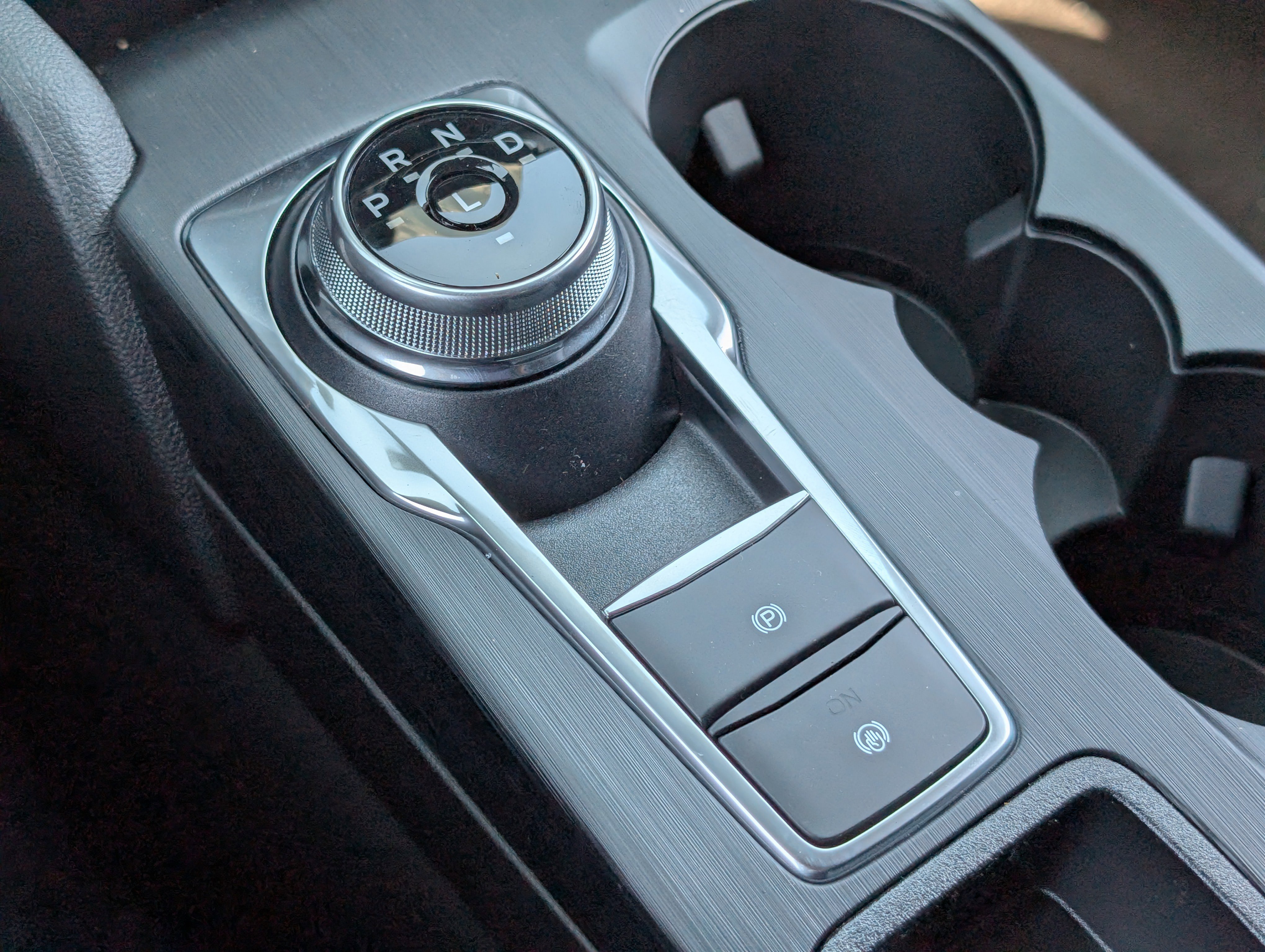 New 2026 Ford Escape ST-Line w/ Tech Pack #1 FWD image 18