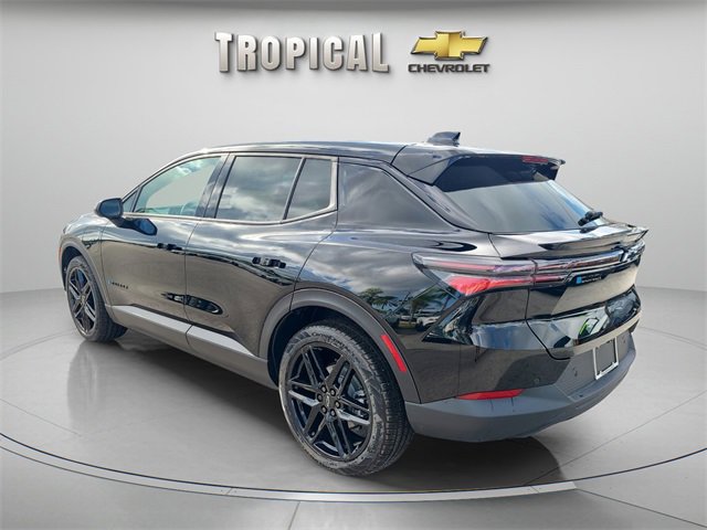 New 2026 Chevrolet Equinox EV LT image 3