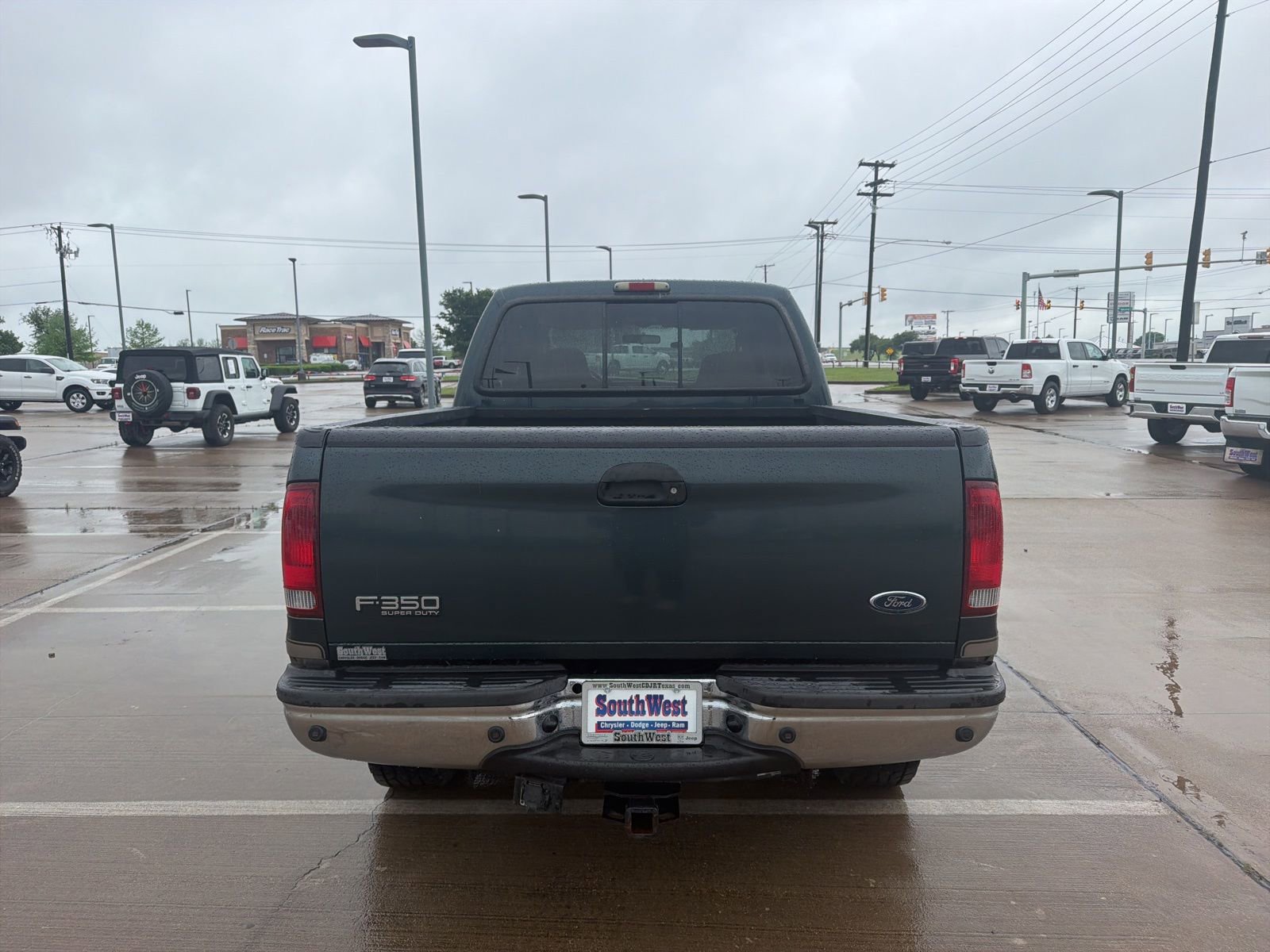 Used 2004 Ford F350 Lariat AWD/4WD image 6