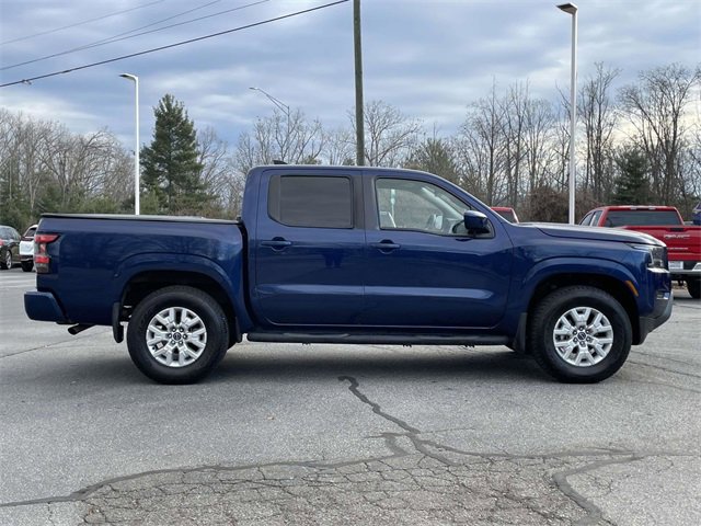 Used 2022 Nissan Frontier SV image 6