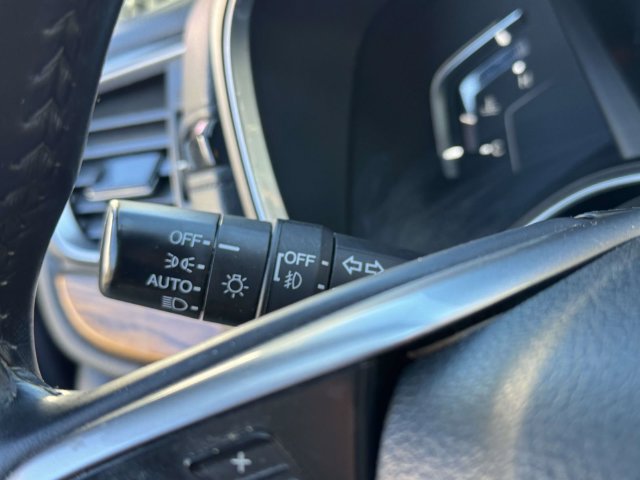 Used 2017 Honda CR-V EX-L image 29
