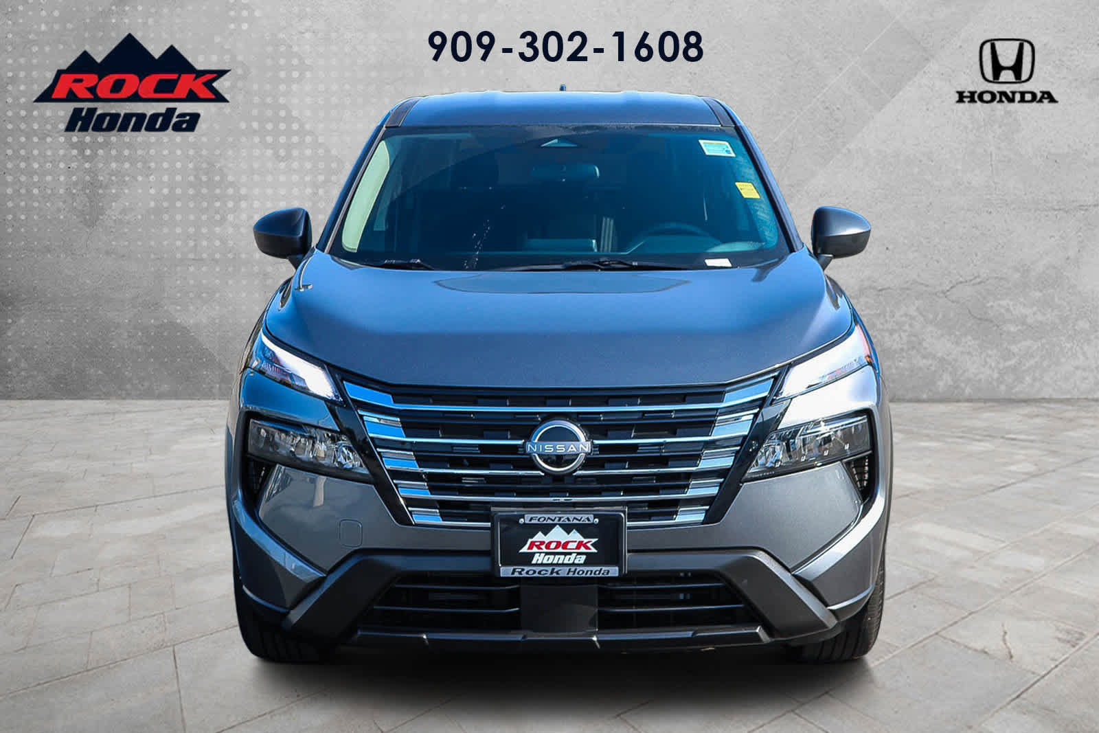 Used 2026 Nissan Rogue S AWD/4WD image 2