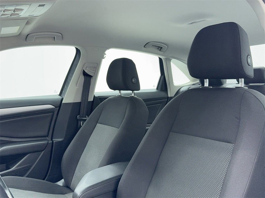 Used 2020 Volkswagen Jetta S image 33