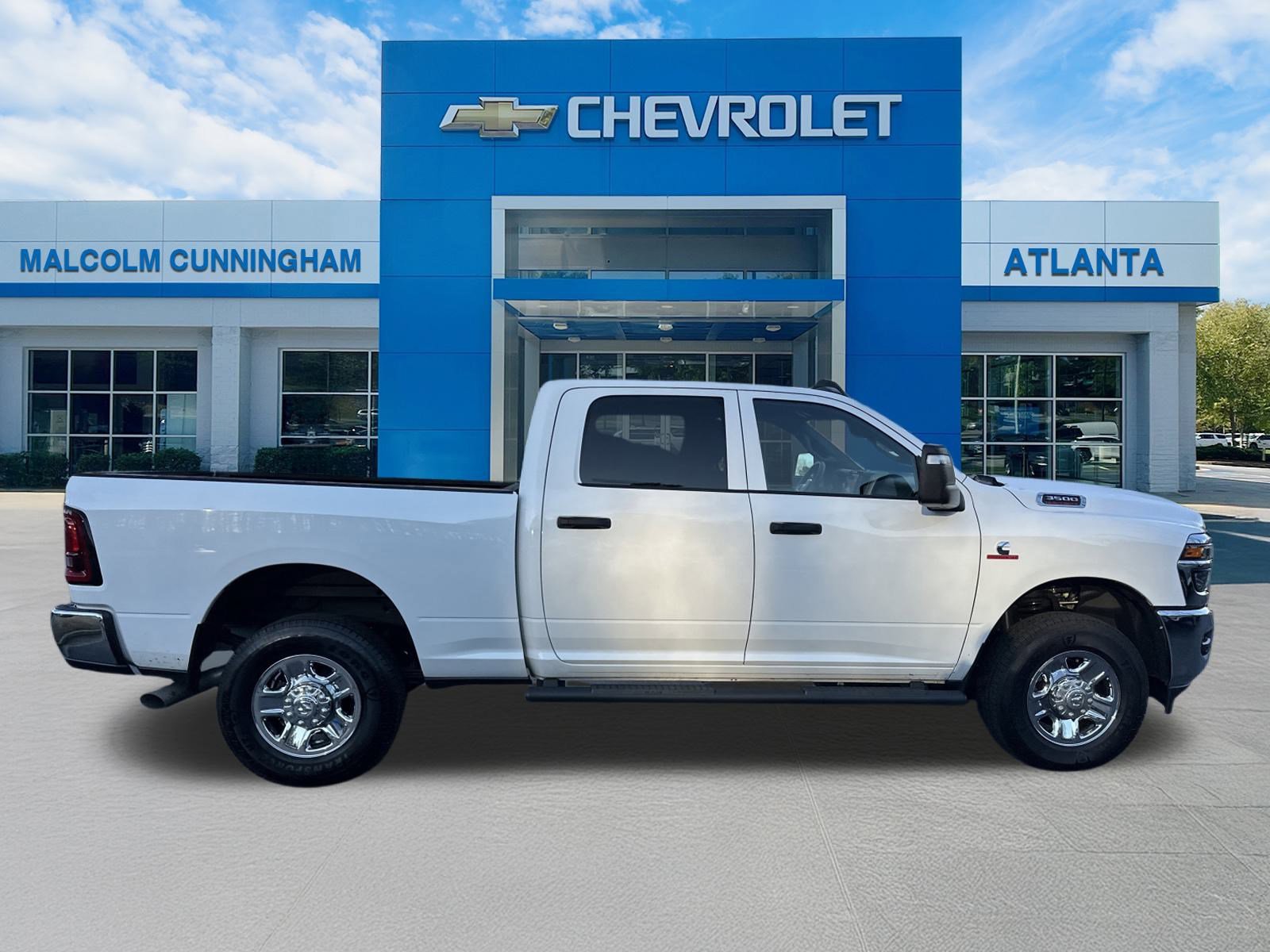 Used 2025 RAM 3500 Tradesman image 4