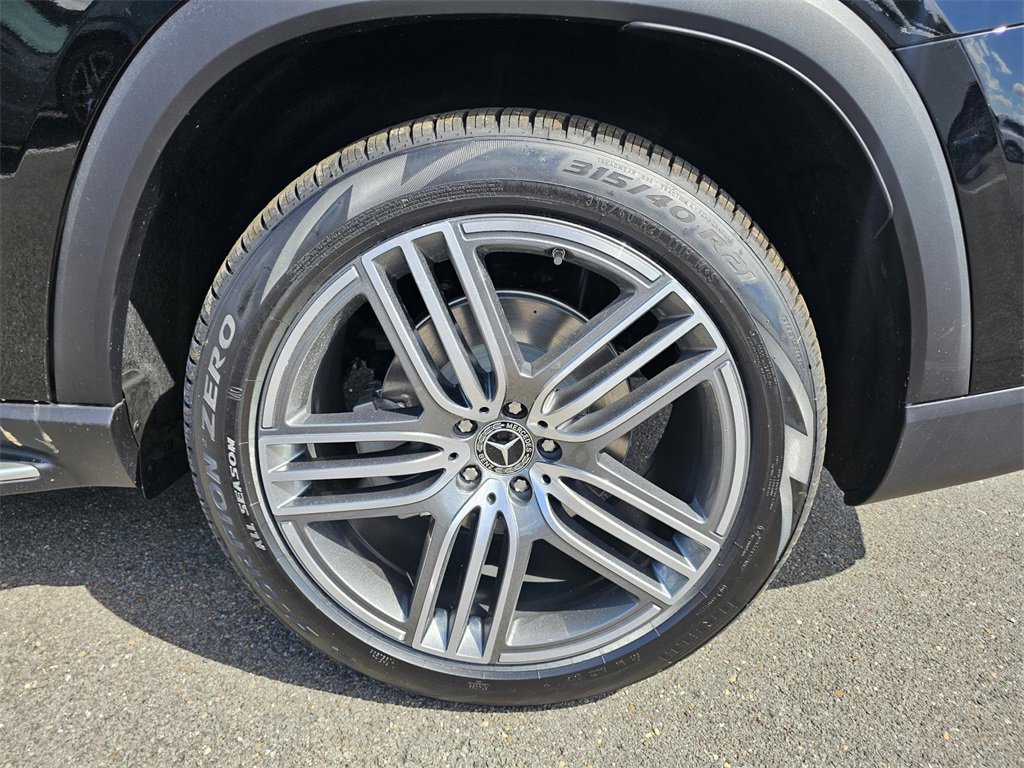 New 2026 Mercedes-Benz GLS 450 4MATIC image 10