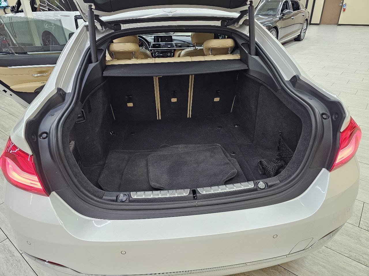 Used 2019 BMW 430i Gran Coupe w/ Convenience Package RWD image 14