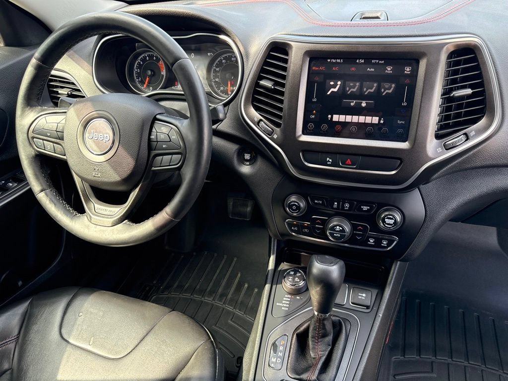 Used 2019 Jeep Cherokee Trailhawk w/ Cold Weather Group AWD/4WD image 42