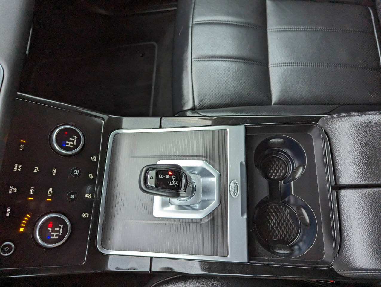 Used 2021 Land Rover Range Rover Evoque S image 22