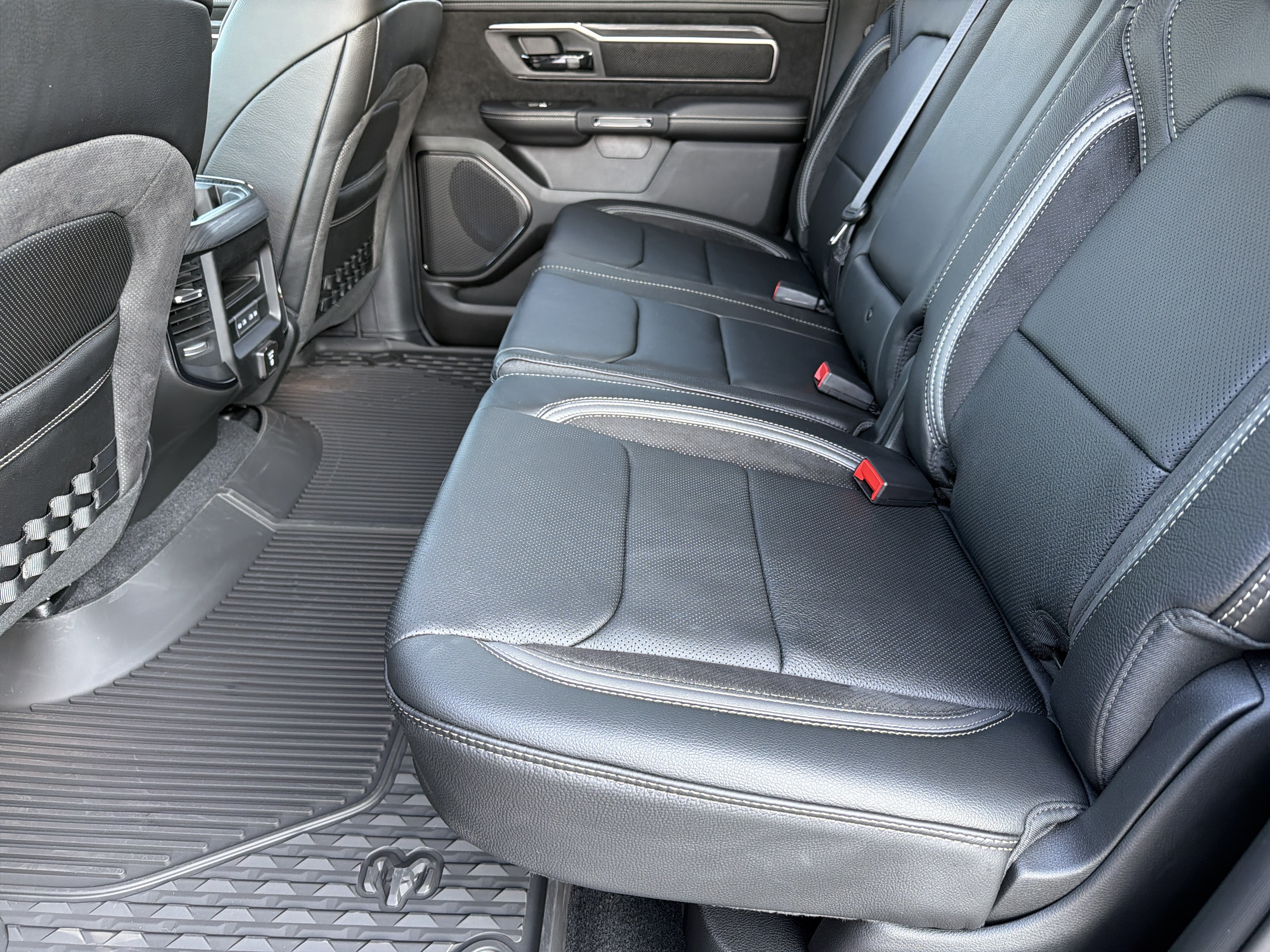 New 2026 RAM 1500 RHO AWD/4WD image 19