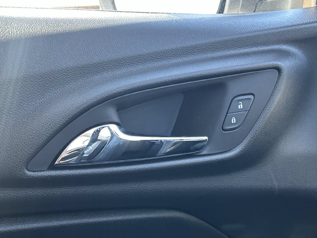 Certified 2026 Chevrolet Trax LS FWD image 16