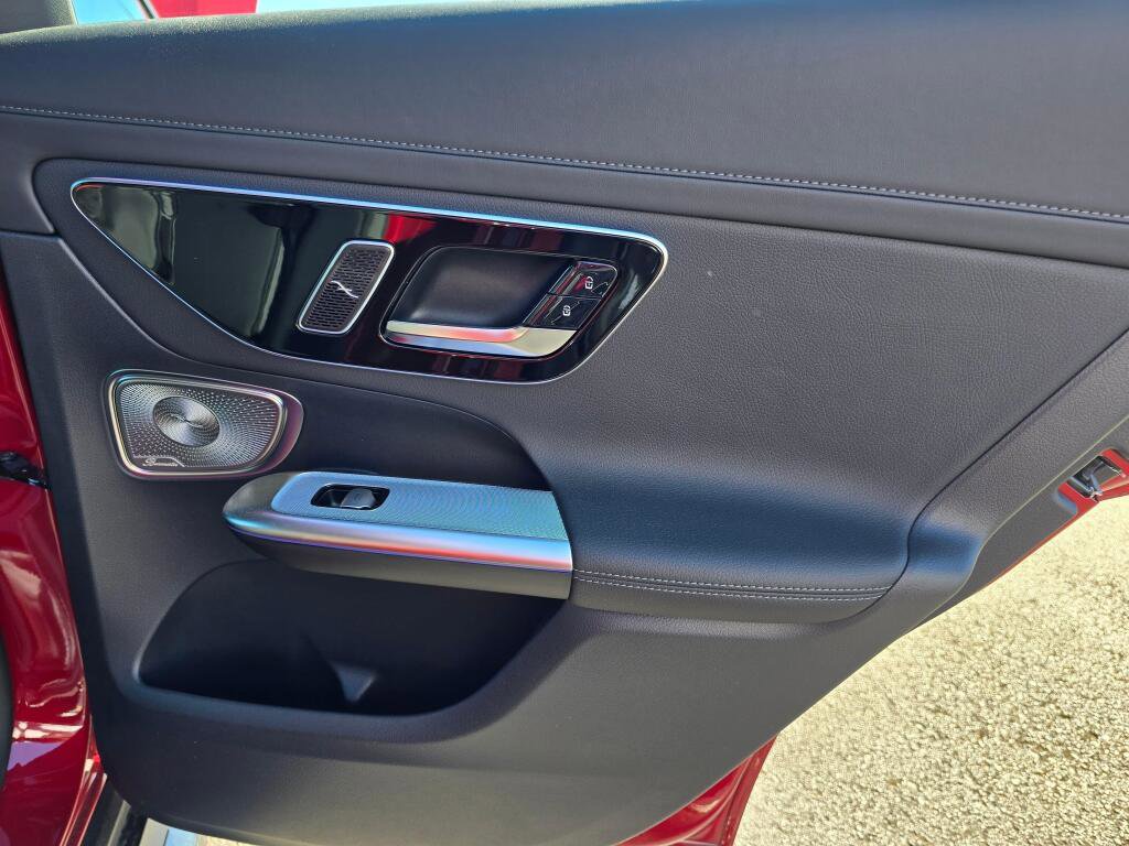 New 2026 Mercedes-Benz GLC 43 AMG 4MATIC image 24