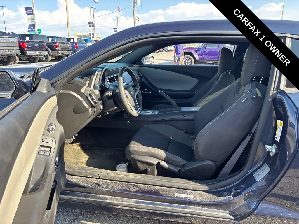 Used 2015 Chevrolet Camaro LS RWD image 5