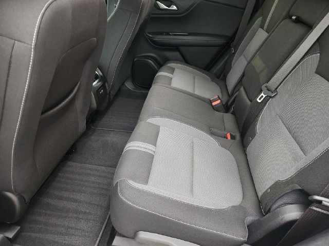 Used 2025 Chevrolet Blazer LT FWD image 25