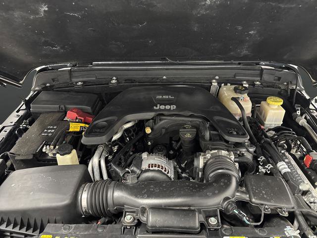 Used 2021 Jeep Gladiator Overland image 40