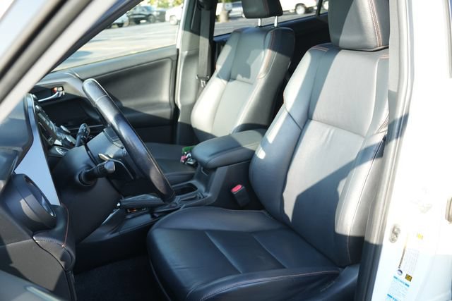 Used 2016 Toyota RAV4 SE w/ Advanced Technology Package AWD/4WD image 21