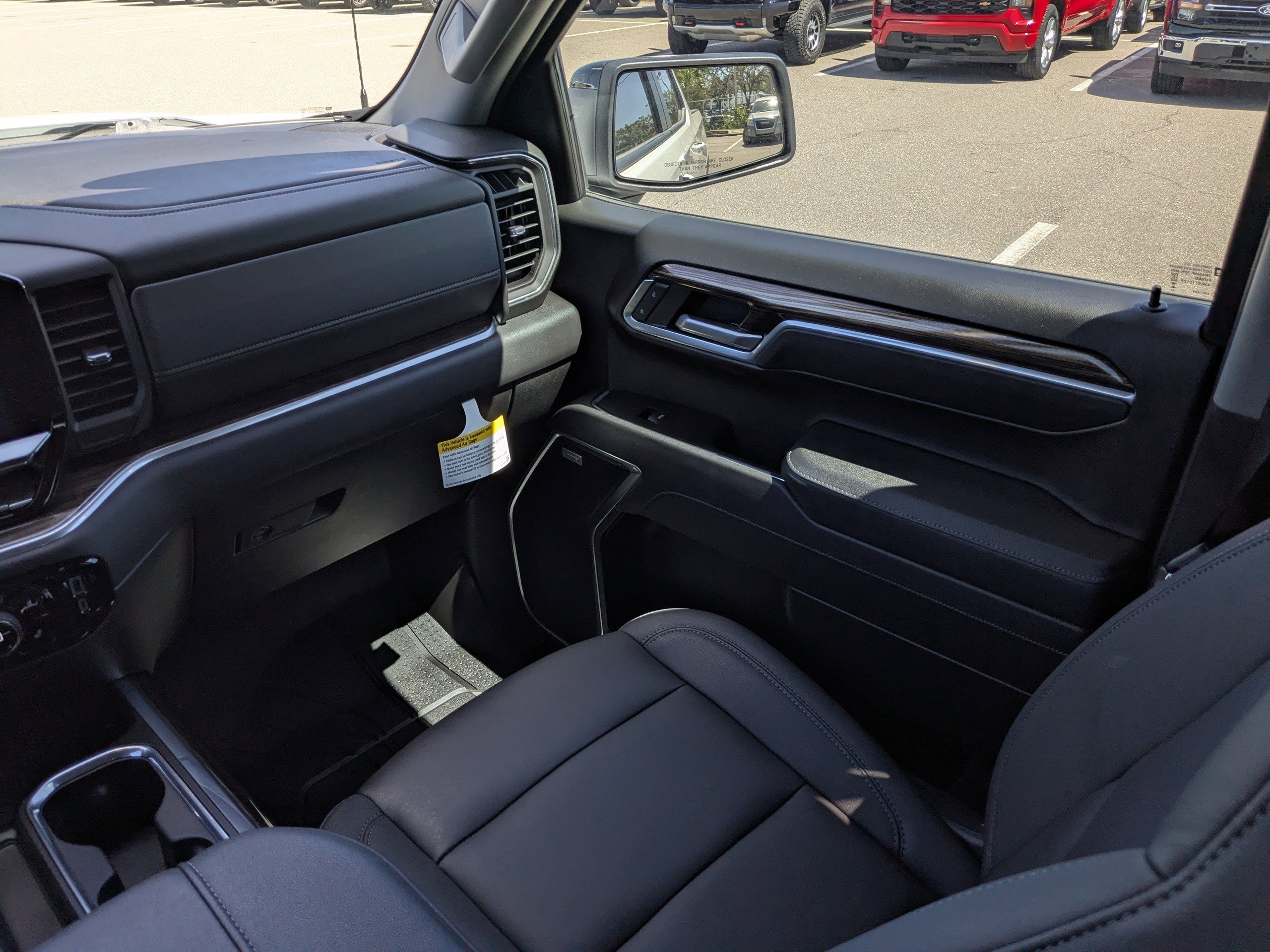 Used 2025 Chevrolet Silverado 1500 RST w/ Convenience Package II image 17